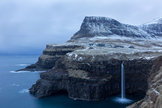 FAE_tiny green dot-7